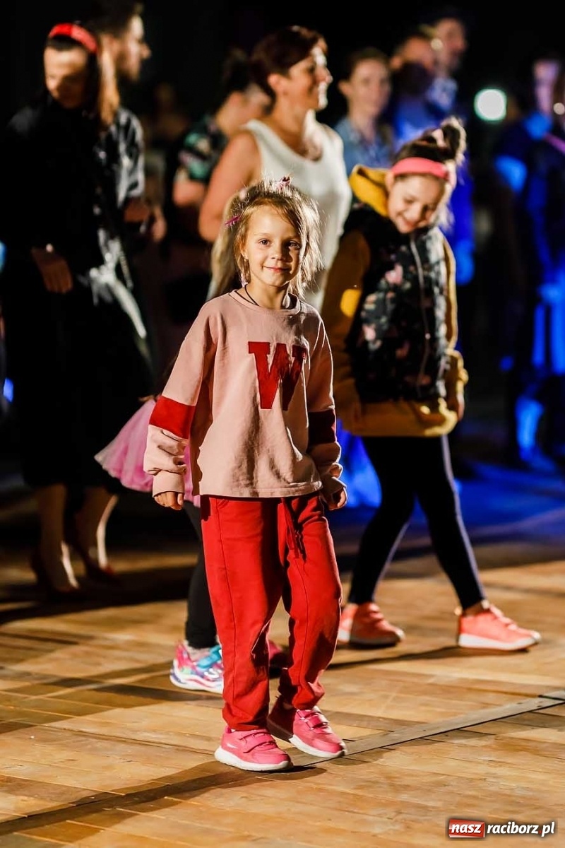 Zdjęcie w galerii na portalu naszraciborz.pl: Jazz, swing, magiczna sceneria, czyli dancing pod Tęczową [WIDEO] wiadomości z regionu