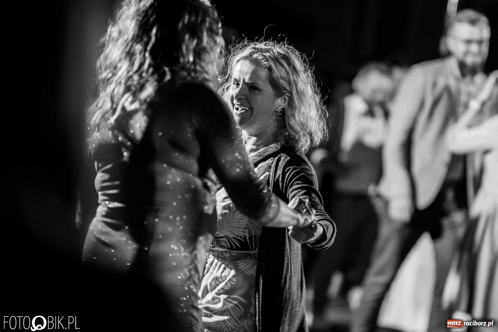 Zdjęcie w galerii na portalu naszraciborz.pl: Jazz, swing, magiczna sceneria, czyli dancing pod Tęczową [WIDEO] wiadomości z regionu