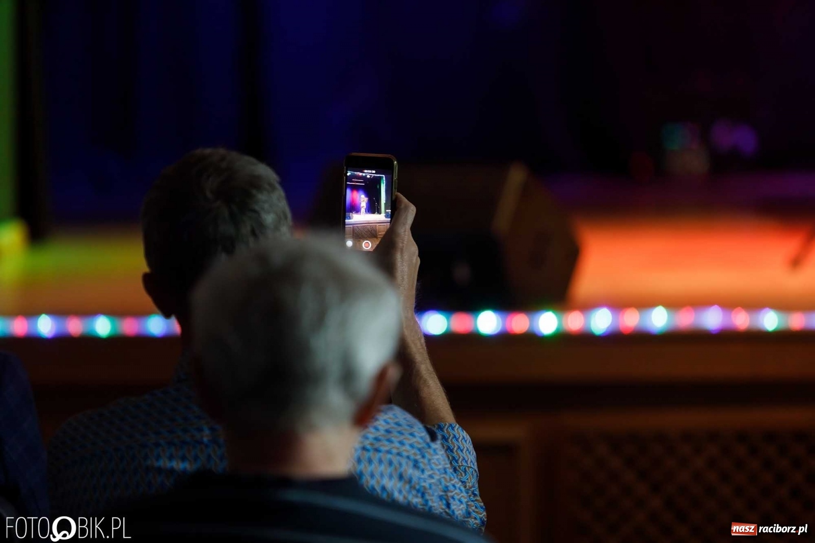 Zdjęcie w galerii na portalu naszraciborz.pl: Koncert piosenki dziecięcej i nie tylko w MDK wiadomości z regionu