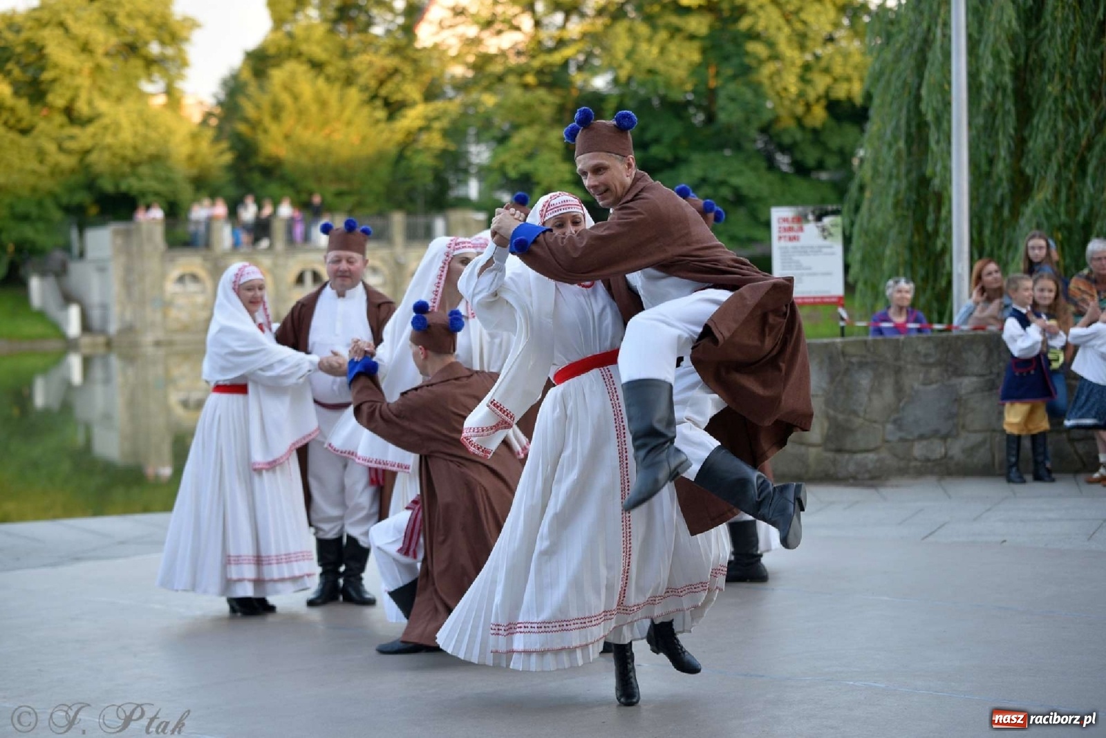 Zdjęcie w galerii na portalu naszraciborz.pl: Raciborska Noc Kupały za nami [FOTO] wiadomości z regionu