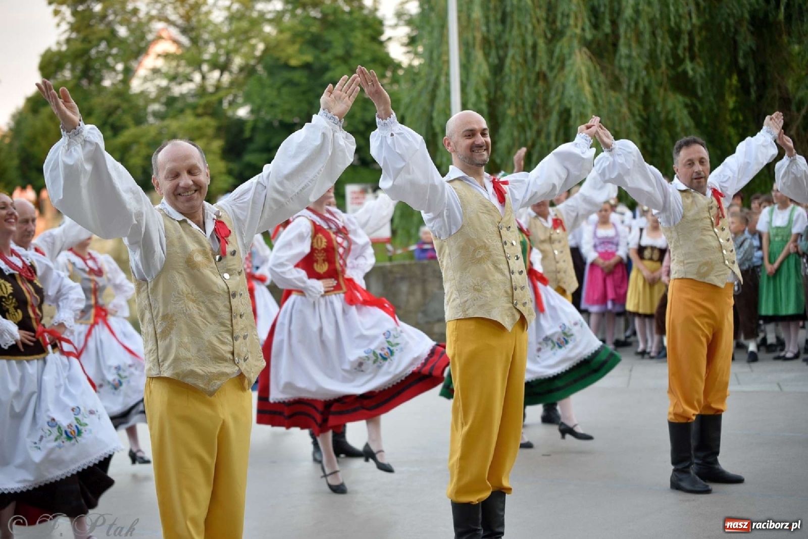 Zdjęcie w galerii na portalu naszraciborz.pl: Raciborska Noc Kupały za nami [FOTO] wiadomości z regionu