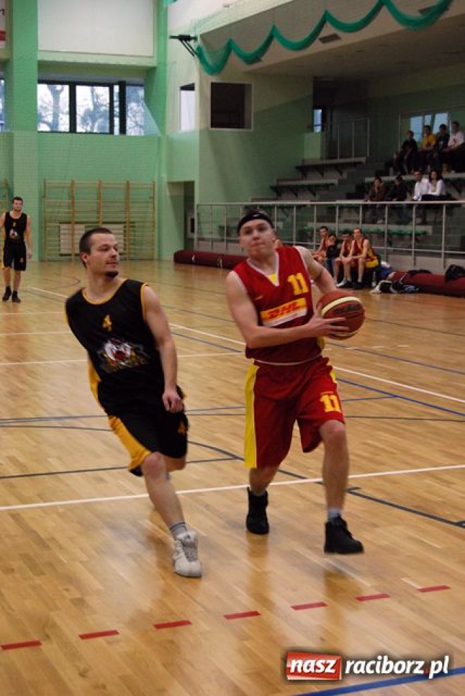Zdjęcie w galerii na portalu naszraciborz.pl:  Ostatnie mecze 1. kolejki za nami wiadomości z regionu