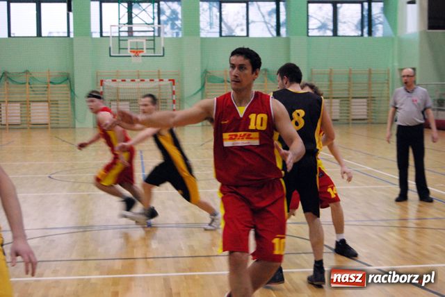 Zdjęcie w galerii na portalu naszraciborz.pl:  Ostatnie mecze 1. kolejki za nami wiadomości z regionu