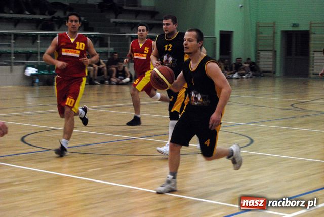 Zdjęcie w galerii na portalu naszraciborz.pl:  Ostatnie mecze 1. kolejki za nami wiadomości z regionu