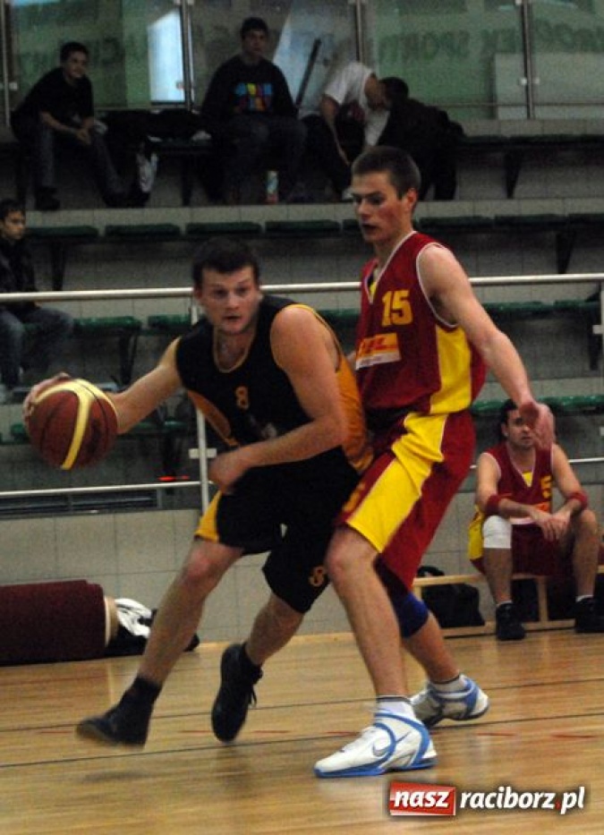 Zdjęcie w galerii na portalu naszraciborz.pl:  Ostatnie mecze 1. kolejki za nami wiadomości z regionu