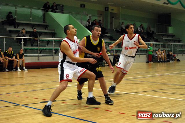 Zdjęcie w galerii na portalu naszraciborz.pl:  Ostatnie mecze 1. kolejki za nami wiadomości z regionu