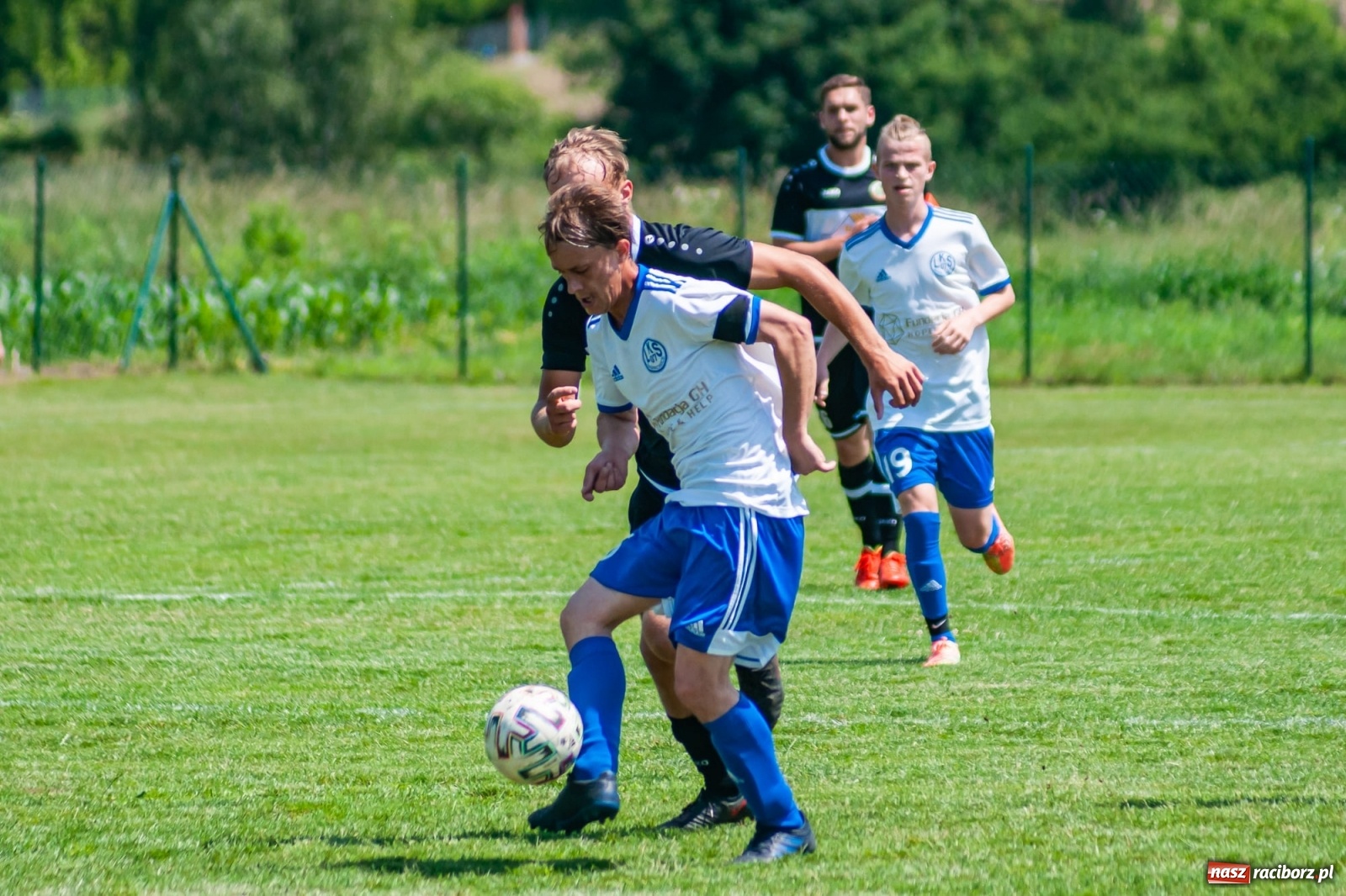 Zdjęcie w galerii na portalu naszraciborz.pl: Przemiana w przerwie. Dwa oblicza Markowic [FOTO] wiadomości z regionu