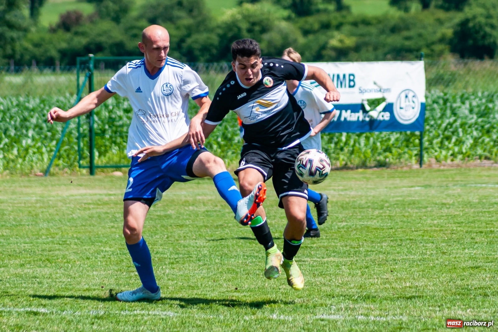 Zdjęcie w galerii na portalu naszraciborz.pl: Przemiana w przerwie. Dwa oblicza Markowic [FOTO] wiadomości z regionu