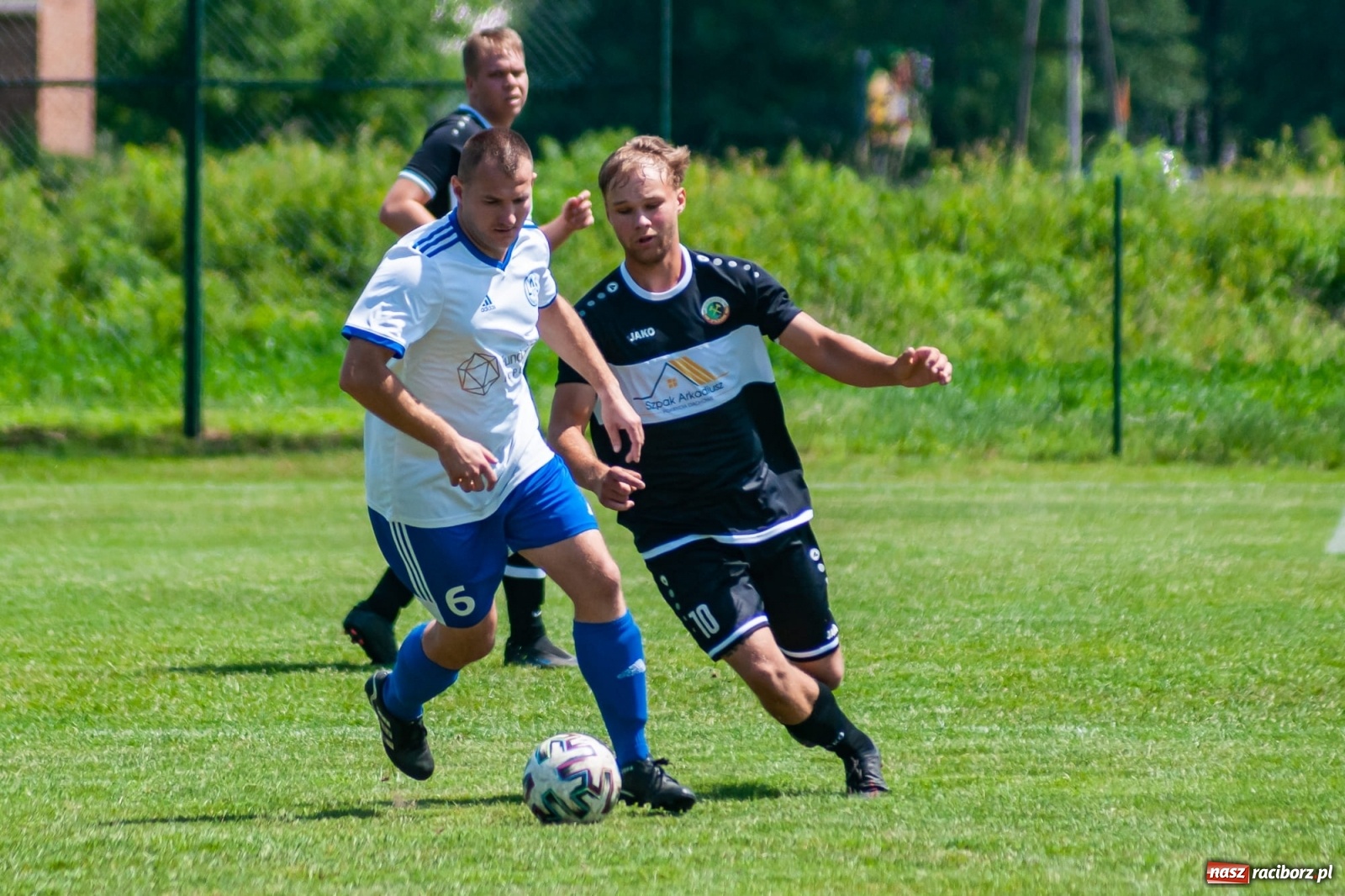 Zdjęcie w galerii na portalu naszraciborz.pl: Przemiana w przerwie. Dwa oblicza Markowic [FOTO] wiadomości z regionu