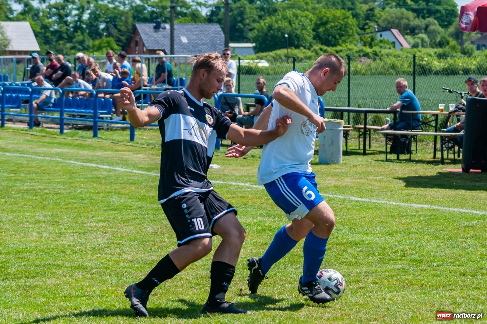 Zdjęcie w galerii na portalu naszraciborz.pl: Przemiana w przerwie. Dwa oblicza Markowic [FOTO] wiadomości z regionu