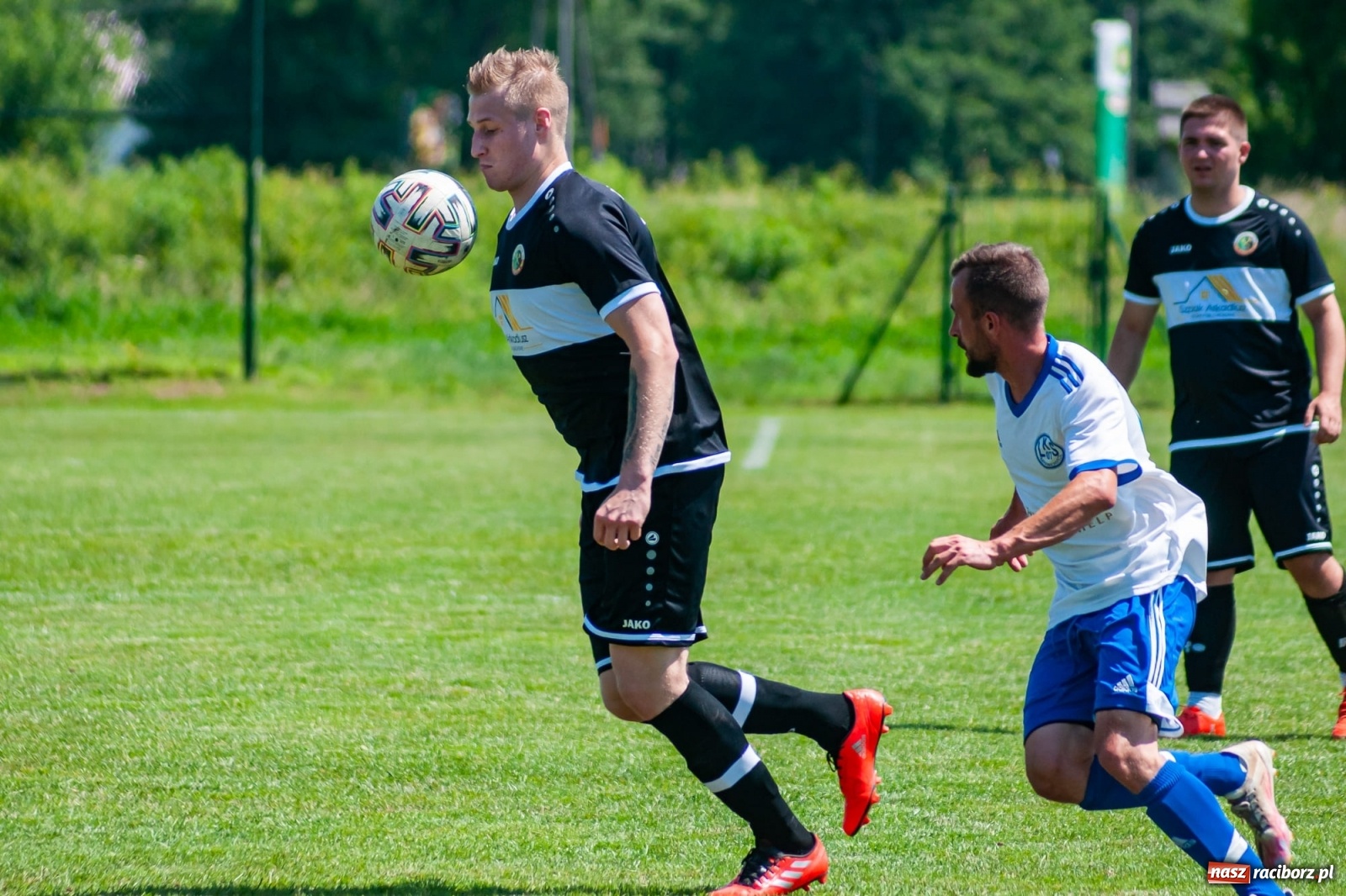 Zdjęcie w galerii na portalu naszraciborz.pl: Przemiana w przerwie. Dwa oblicza Markowic [FOTO] wiadomości z regionu