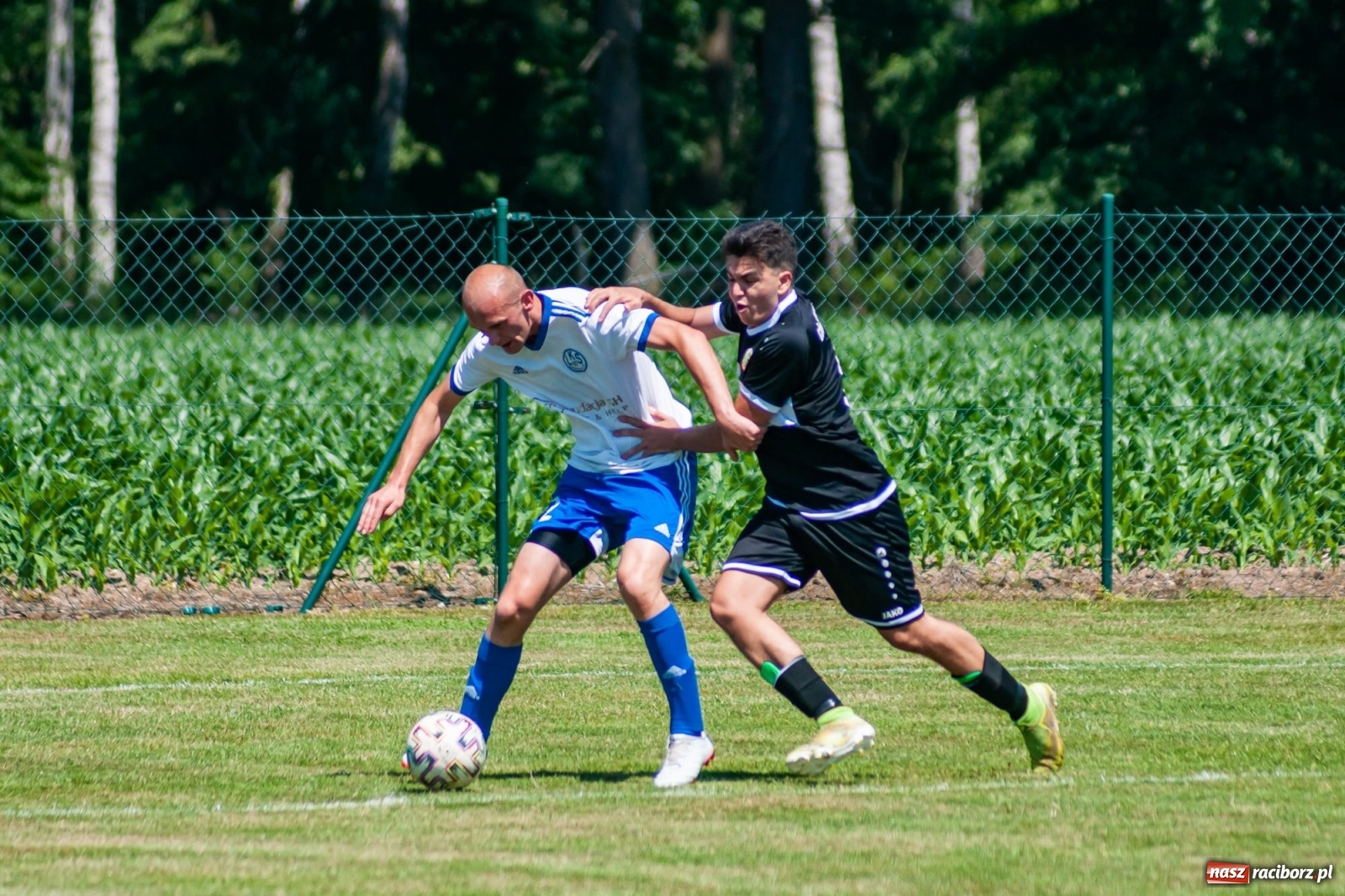 Zdjęcie w galerii na portalu naszraciborz.pl: Przemiana w przerwie. Dwa oblicza Markowic [FOTO] wiadomości z regionu