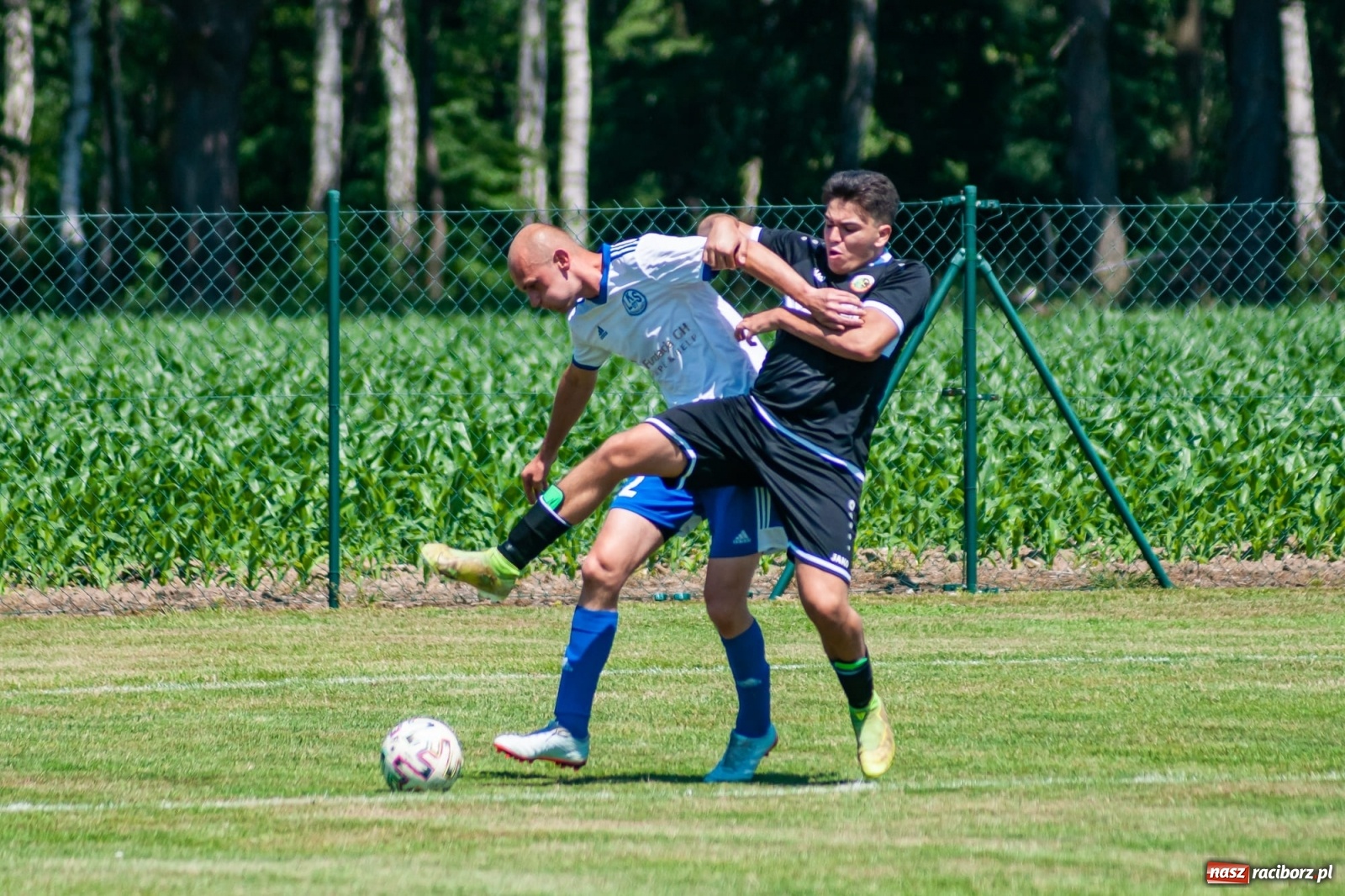 Zdjęcie w galerii na portalu naszraciborz.pl: Przemiana w przerwie. Dwa oblicza Markowic [FOTO] wiadomości z regionu