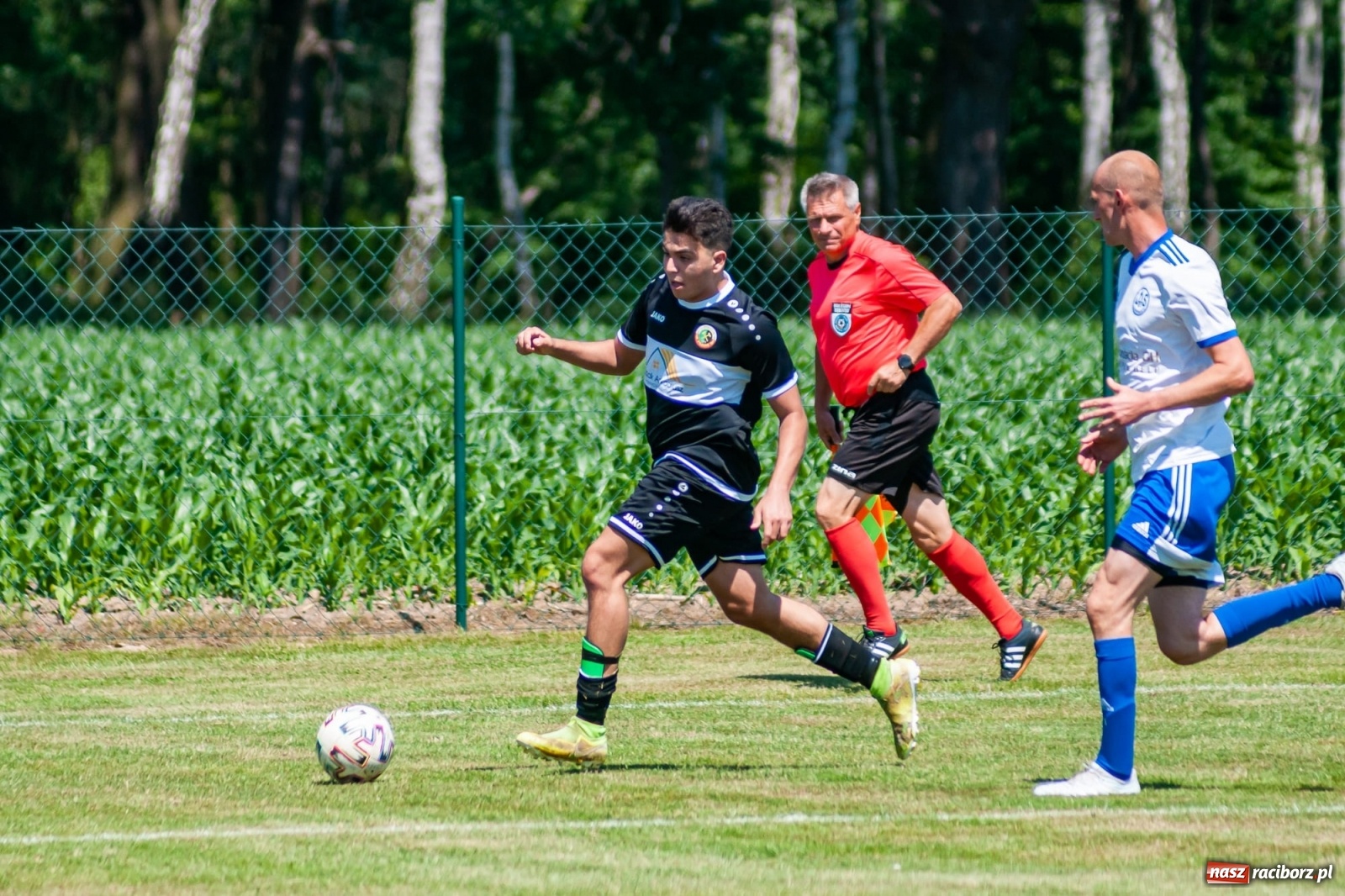 Zdjęcie w galerii na portalu naszraciborz.pl: Przemiana w przerwie. Dwa oblicza Markowic [FOTO] wiadomości z regionu