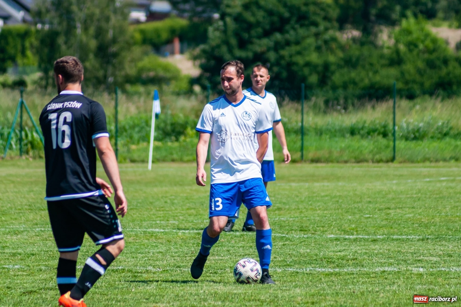 Zdjęcie w galerii na portalu naszraciborz.pl: Przemiana w przerwie. Dwa oblicza Markowic [FOTO] wiadomości z regionu
