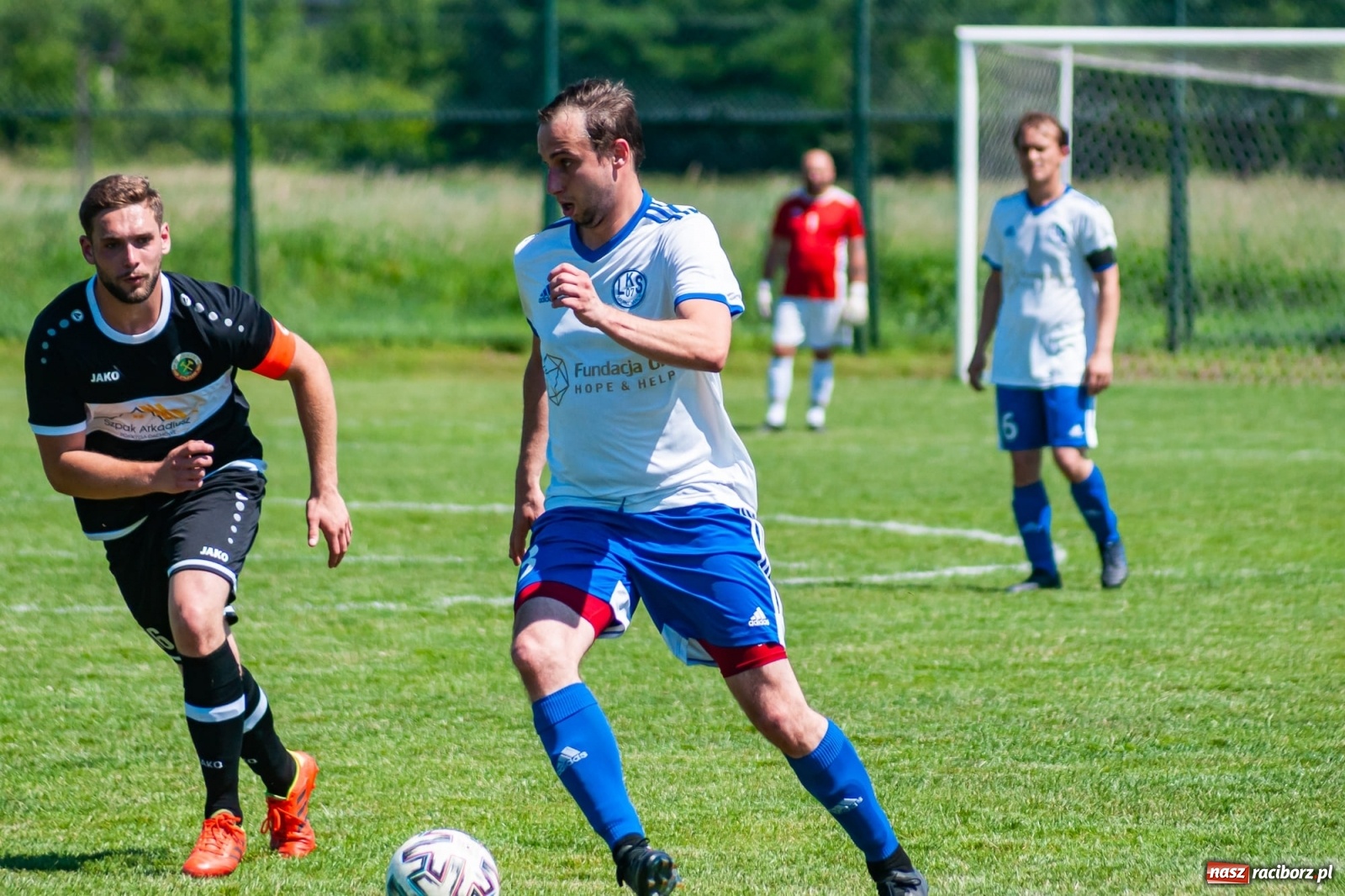 Zdjęcie w galerii na portalu naszraciborz.pl: Przemiana w przerwie. Dwa oblicza Markowic [FOTO] wiadomości z regionu