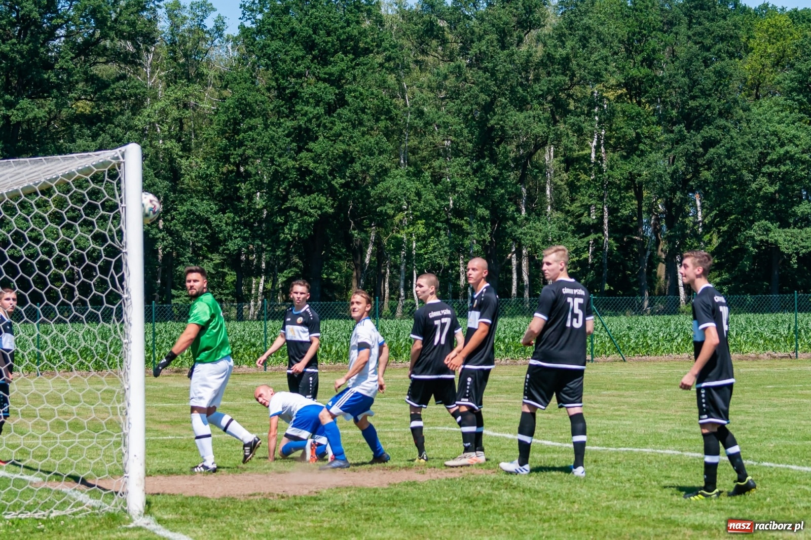 Zdjęcie w galerii na portalu naszraciborz.pl: Przemiana w przerwie. Dwa oblicza Markowic [FOTO] wiadomości z regionu