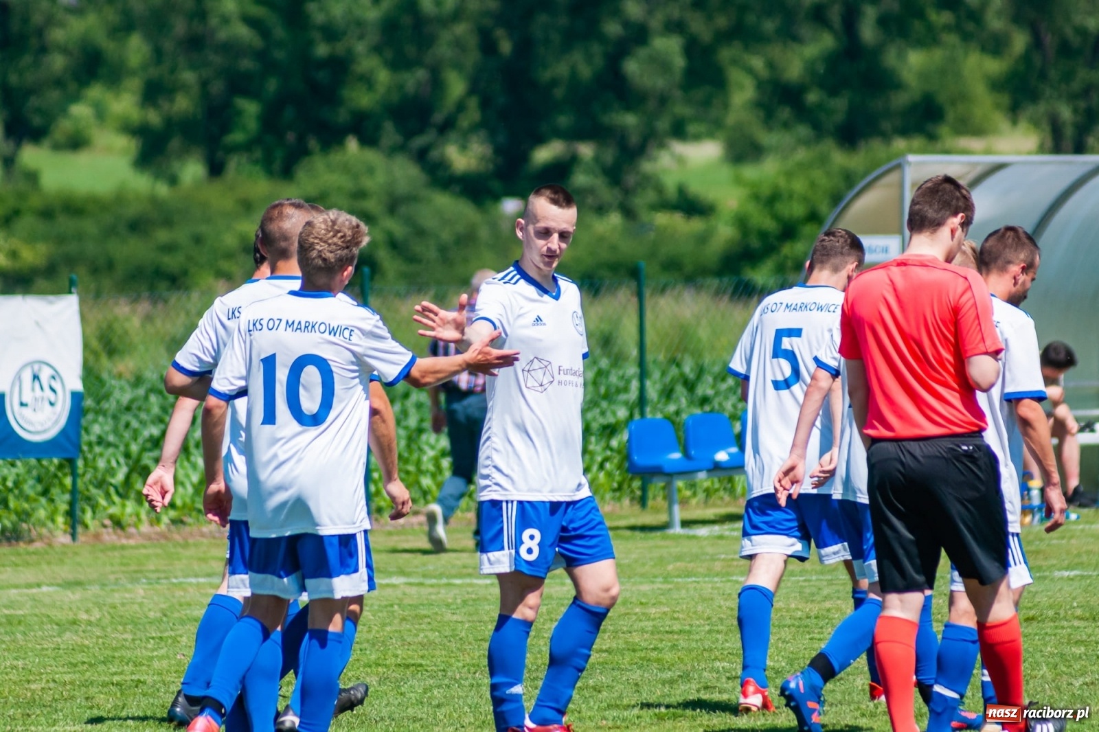 Zdjęcie w galerii na portalu naszraciborz.pl: Przemiana w przerwie. Dwa oblicza Markowic [FOTO] wiadomości z regionu