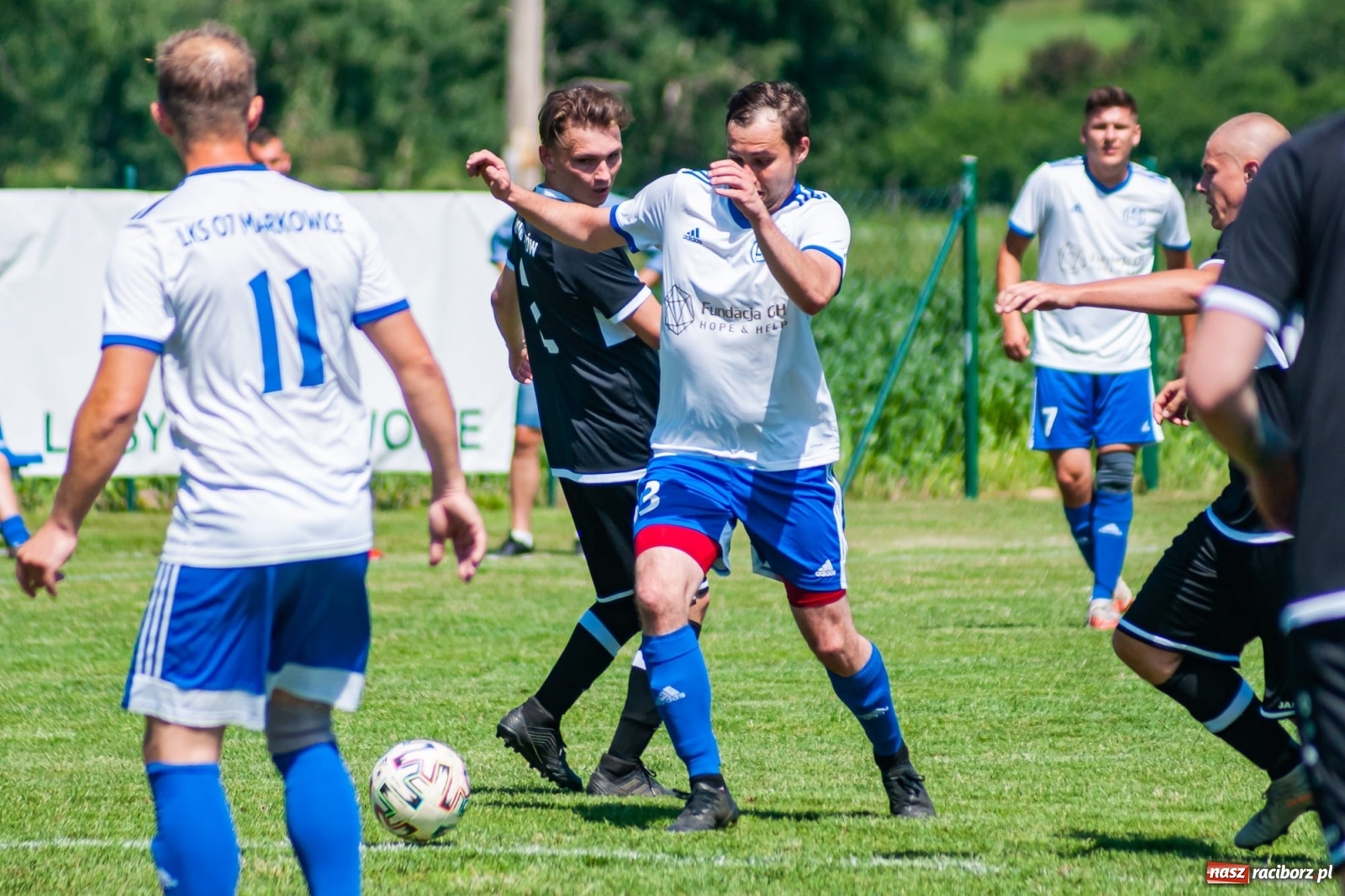 Zdjęcie w galerii na portalu naszraciborz.pl: Przemiana w przerwie. Dwa oblicza Markowic [FOTO] wiadomości z regionu
