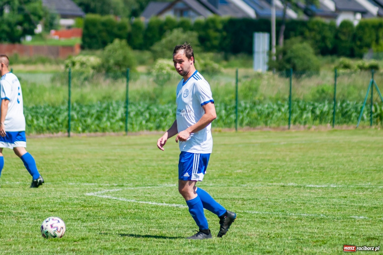 Zdjęcie w galerii na portalu naszraciborz.pl: Przemiana w przerwie. Dwa oblicza Markowic [FOTO] wiadomości z regionu