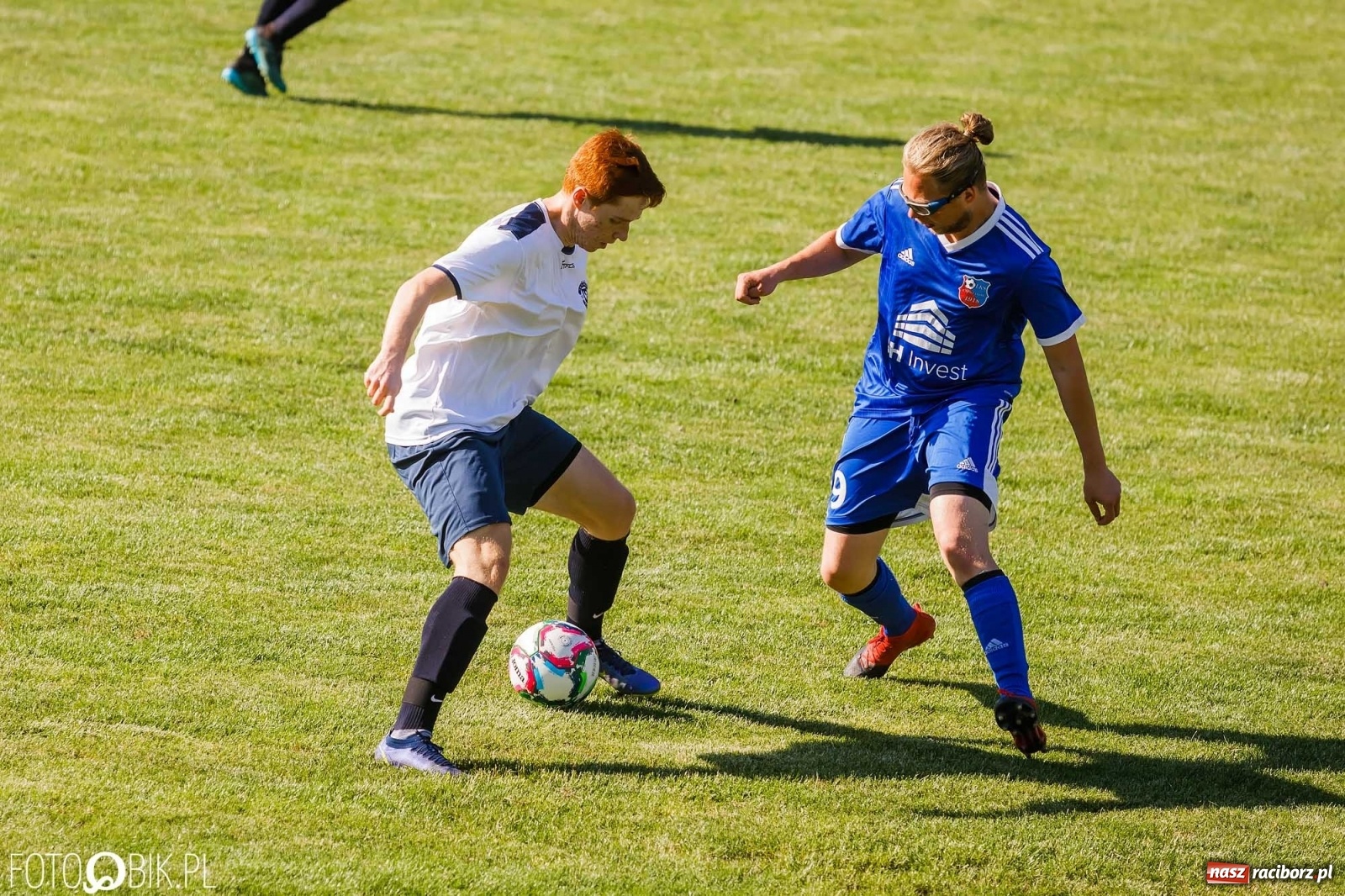 Zdjęcie w galerii na portalu naszraciborz.pl: Lokomotywa z Tuwima rozjechała Cyprzanów [FOTO] wiadomości z regionu