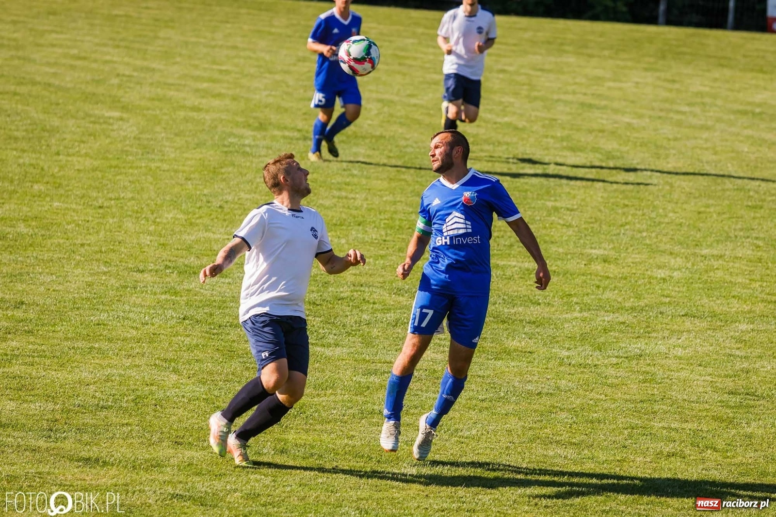 Zdjęcie w galerii na portalu naszraciborz.pl: Lokomotywa z Tuwima rozjechała Cyprzanów [FOTO] wiadomości z regionu