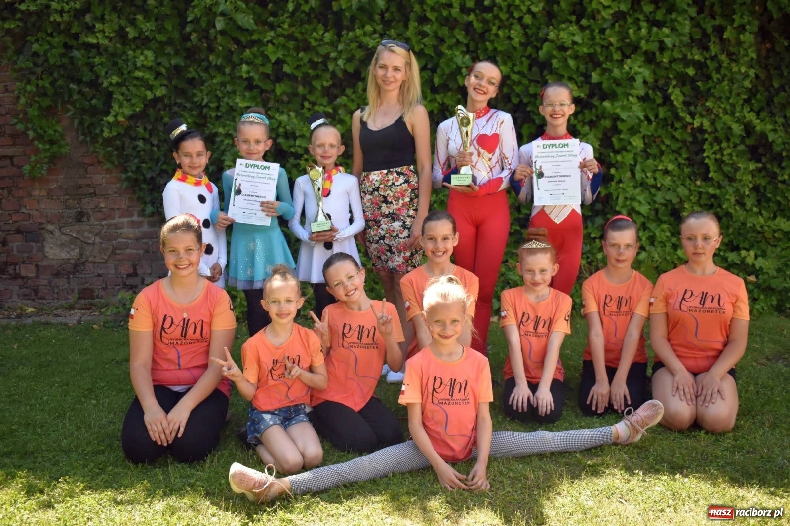 Zdjęcie w galerii na portalu naszraciborz.pl: II Raciborski Mażoretkowy Zawrót Głowy za nami [ZDJĘCIA] wiadomości z regionu