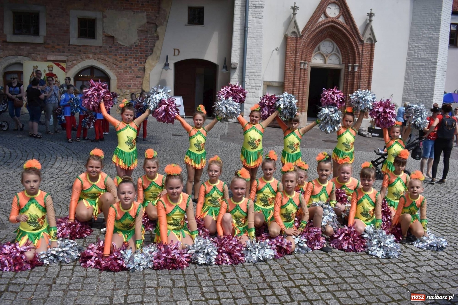 Zdjęcie w galerii na portalu naszraciborz.pl: II Raciborski Mażoretkowy Zawrót Głowy za nami [ZDJĘCIA] wiadomości z regionu