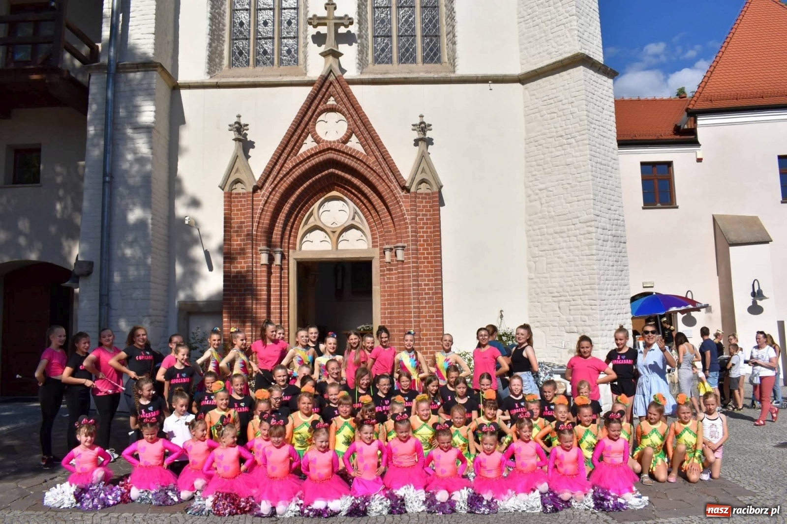 Zdjęcie w galerii na portalu naszraciborz.pl: II Raciborski Mażoretkowy Zawrót Głowy za nami [ZDJĘCIA] wiadomości z regionu