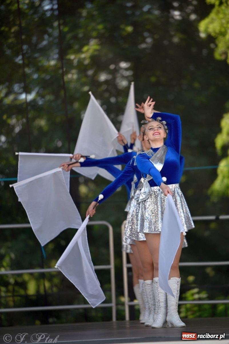 Zdjęcie w galerii na portalu naszraciborz.pl: II Raciborski Mażoretkowy Zawrót Głowy za nami [ZDJĘCIA] wiadomości z regionu
