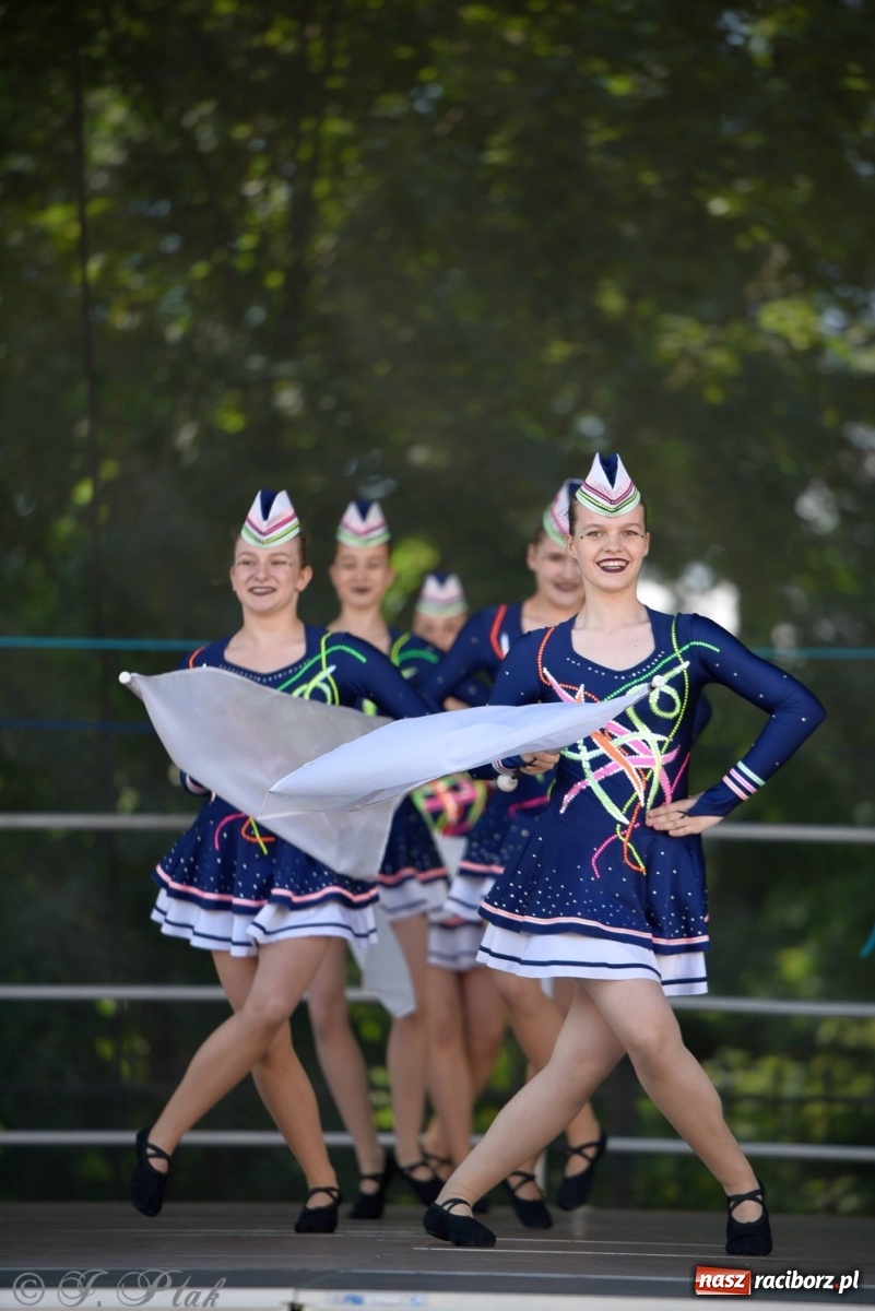 Zdjęcie w galerii na portalu naszraciborz.pl: II Raciborski Mażoretkowy Zawrót Głowy za nami [ZDJĘCIA] wiadomości z regionu