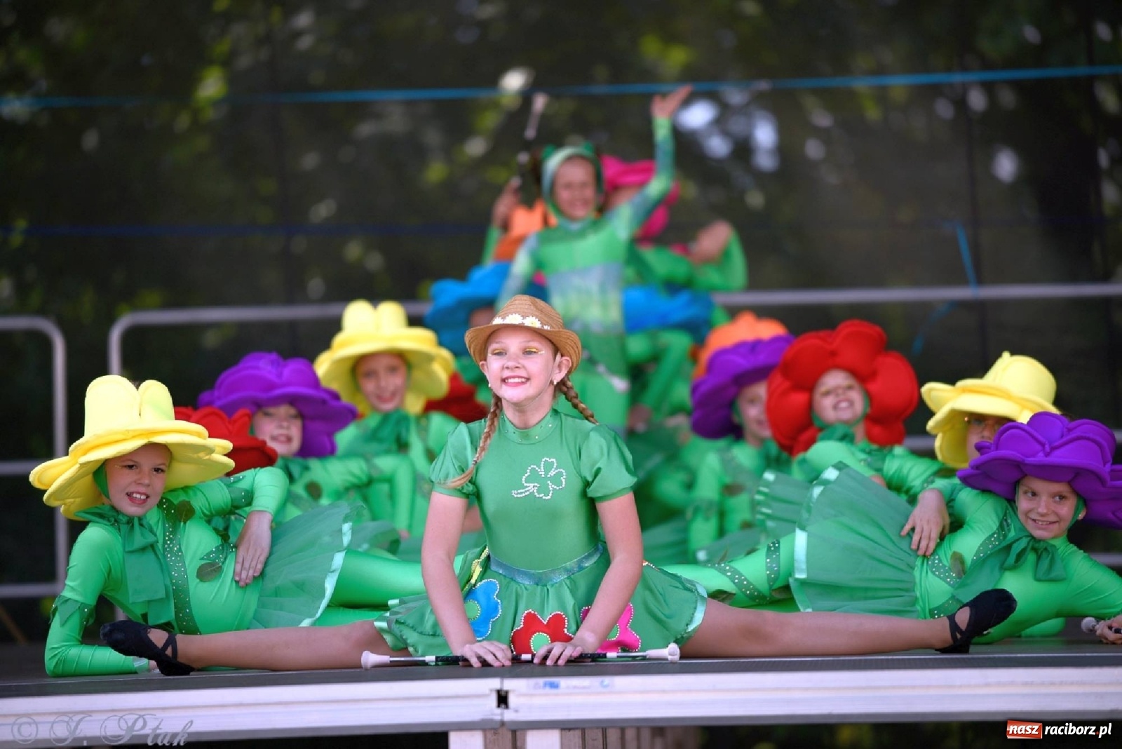 Zdjęcie w galerii na portalu naszraciborz.pl: II Raciborski Mażoretkowy Zawrót Głowy za nami [ZDJĘCIA] wiadomości z regionu