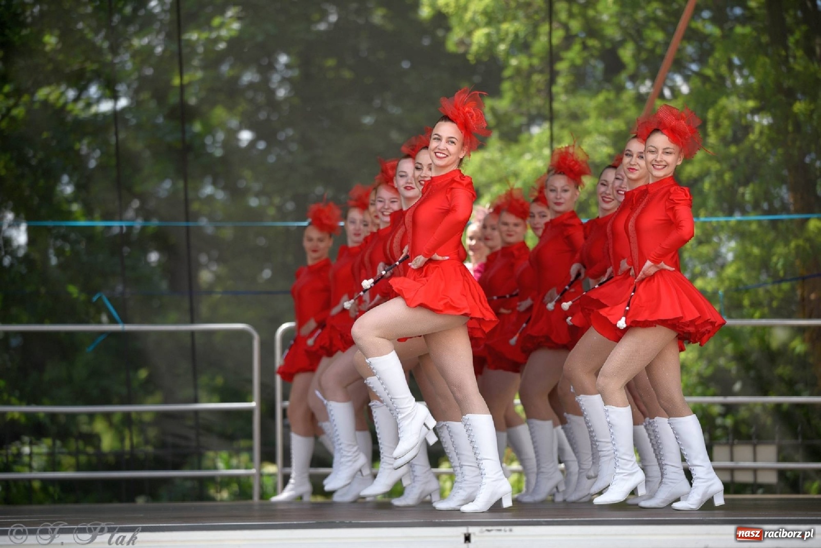 Zdjęcie w galerii na portalu naszraciborz.pl: II Raciborski Mażoretkowy Zawrót Głowy za nami [ZDJĘCIA] wiadomości z regionu
