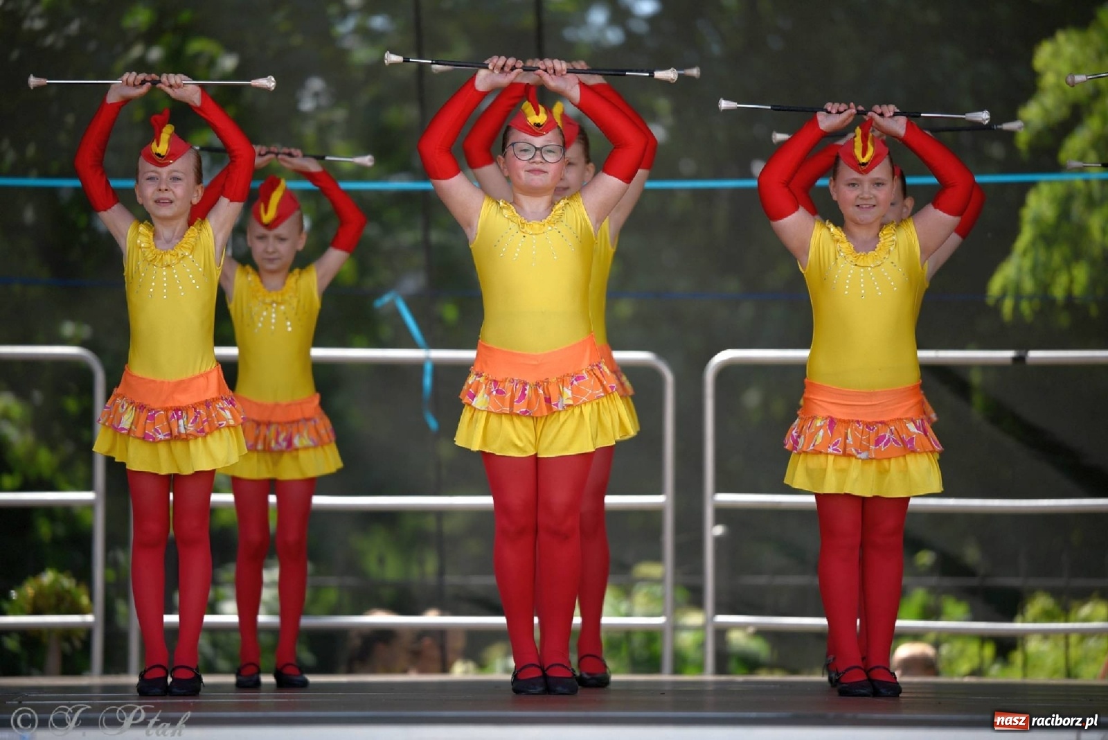 Zdjęcie w galerii na portalu naszraciborz.pl: II Raciborski Mażoretkowy Zawrót Głowy za nami [ZDJĘCIA] wiadomości z regionu