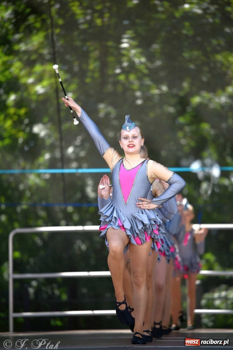 Zdjęcie w galerii na portalu naszraciborz.pl: II Raciborski Mażoretkowy Zawrót Głowy za nami [ZDJĘCIA] wiadomości z regionu
