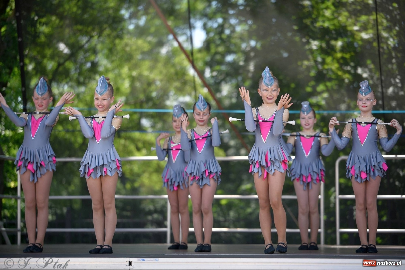 Zdjęcie w galerii na portalu naszraciborz.pl: II Raciborski Mażoretkowy Zawrót Głowy za nami [ZDJĘCIA] wiadomości z regionu