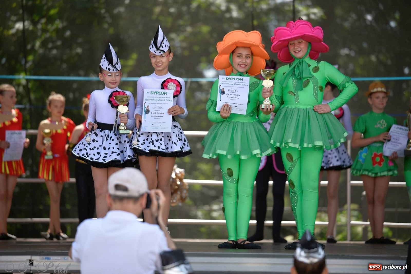 Zdjęcie w galerii na portalu naszraciborz.pl: II Raciborski Mażoretkowy Zawrót Głowy za nami [ZDJĘCIA] wiadomości z regionu