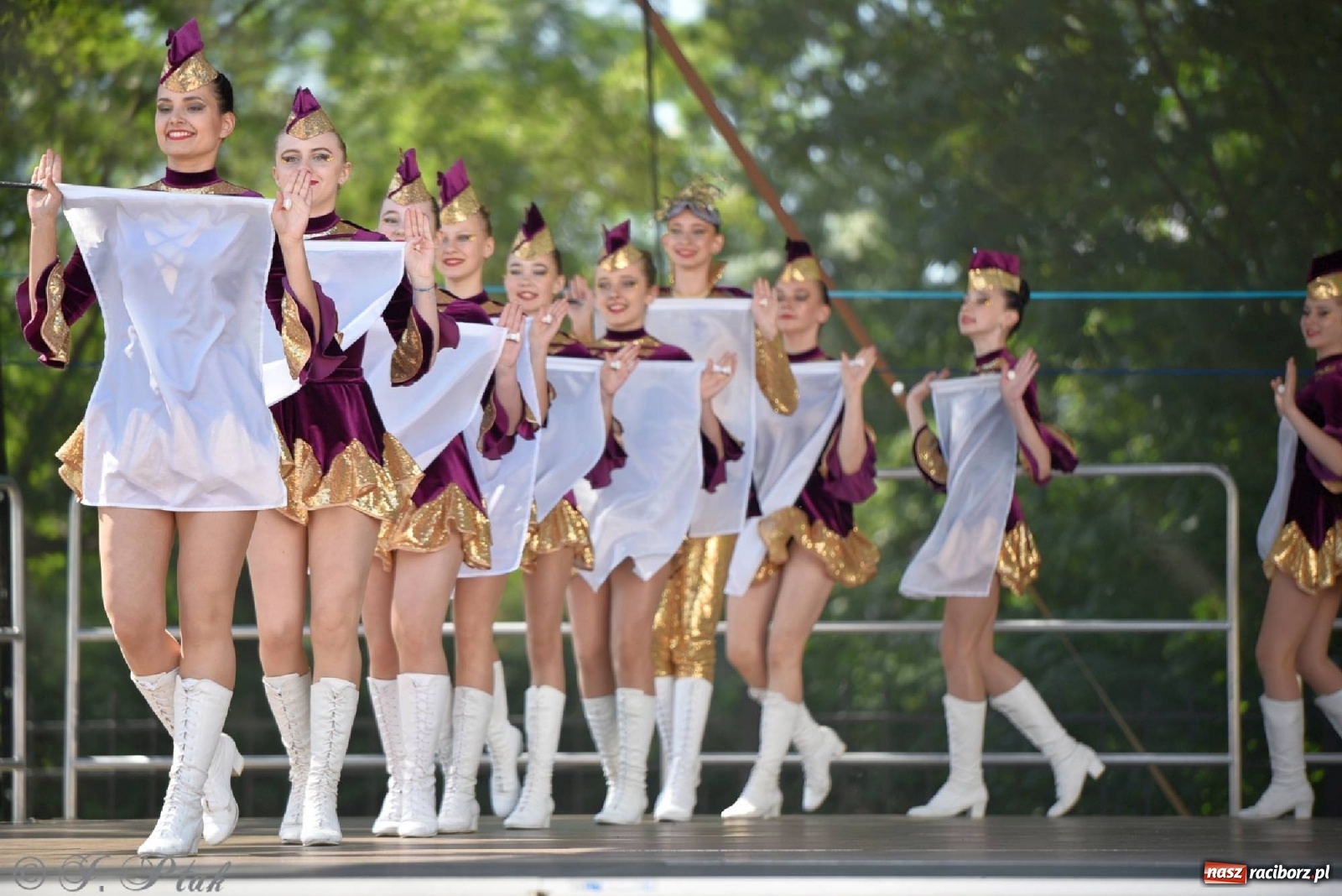 Zdjęcie w galerii na portalu naszraciborz.pl: II Raciborski Mażoretkowy Zawrót Głowy za nami [ZDJĘCIA] wiadomości z regionu