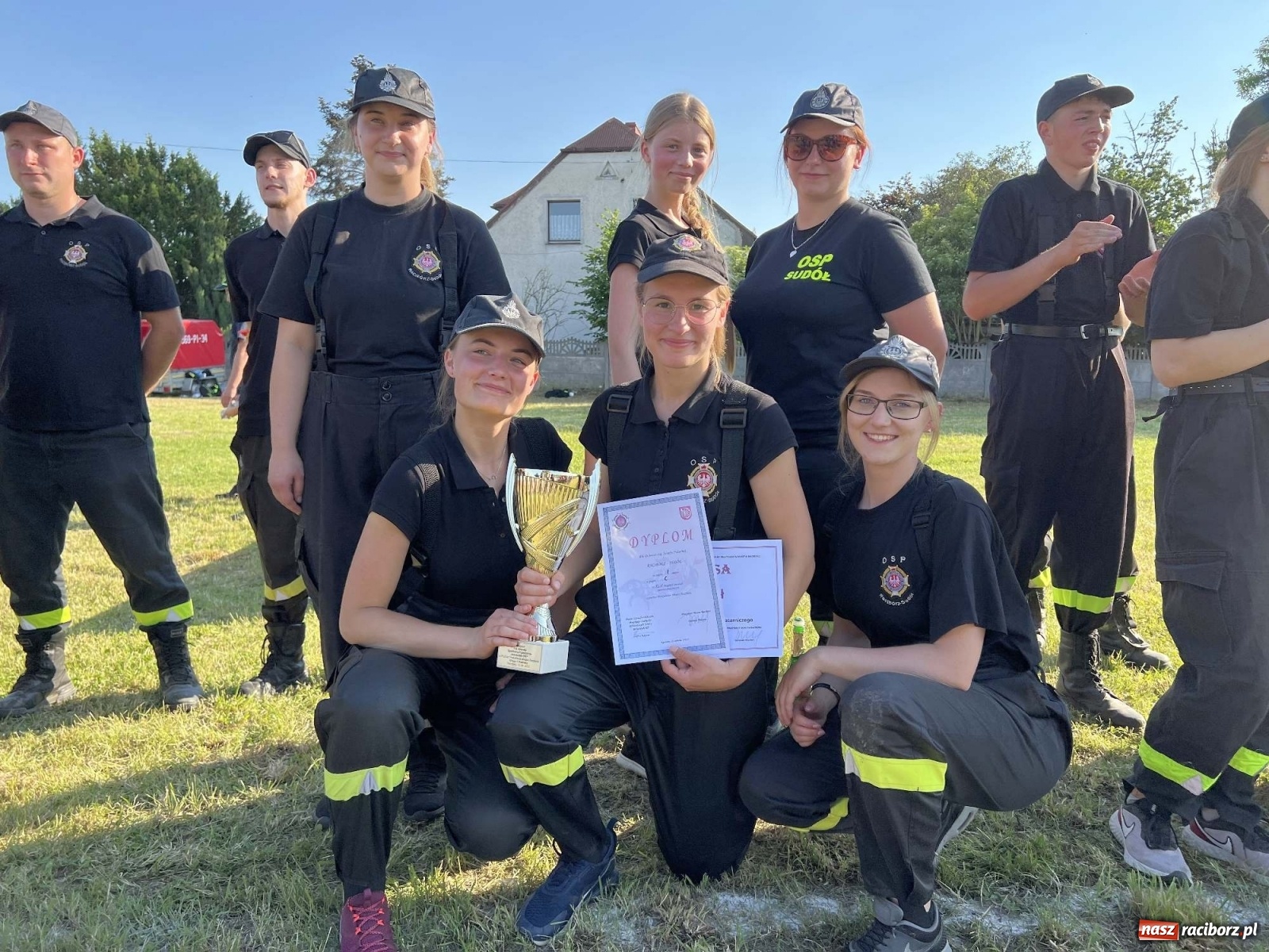 Zdjęcie w galerii na portalu naszraciborz.pl: Henkel wygrał miejskie zawody sportowo-pożarnicze. O krok przed Sudołem [FOTO i WIDEO] wiadomości z regionu