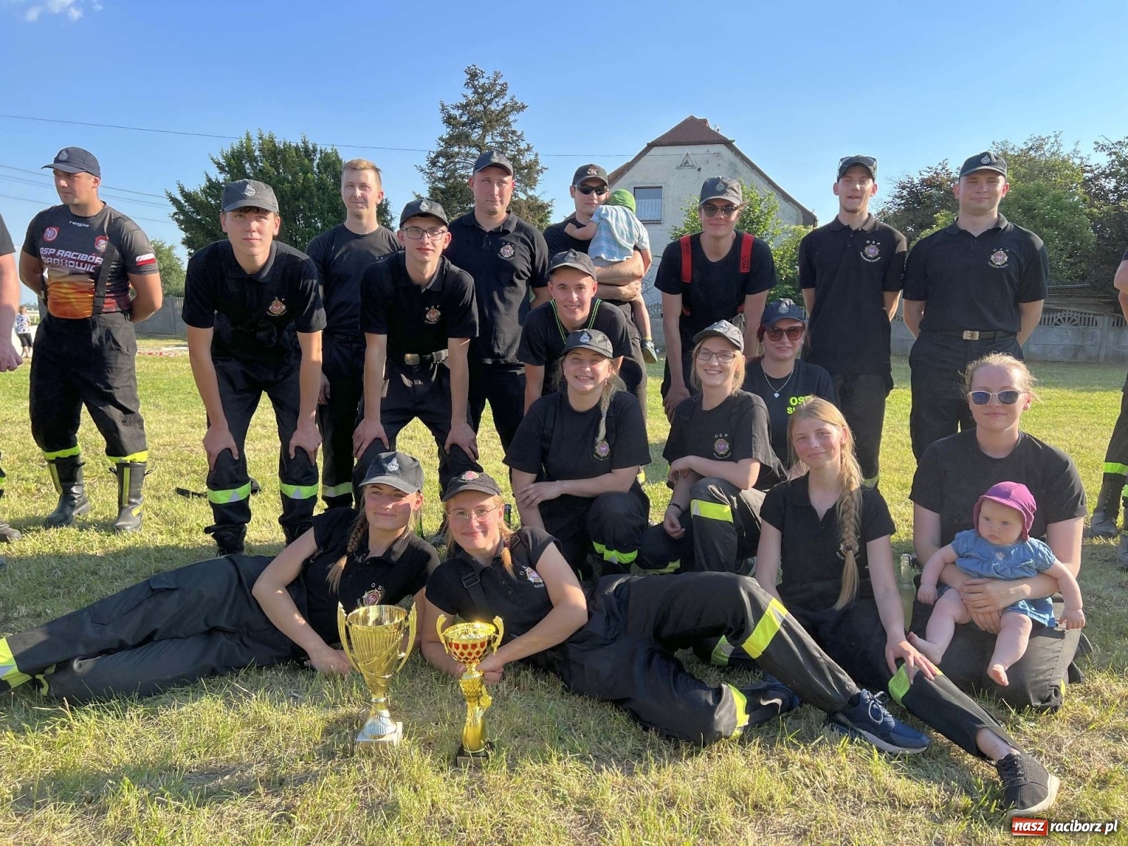 Zdjęcie w galerii na portalu naszraciborz.pl: Henkel wygrał miejskie zawody sportowo-pożarnicze. O krok przed Sudołem [FOTO i WIDEO] wiadomości z regionu