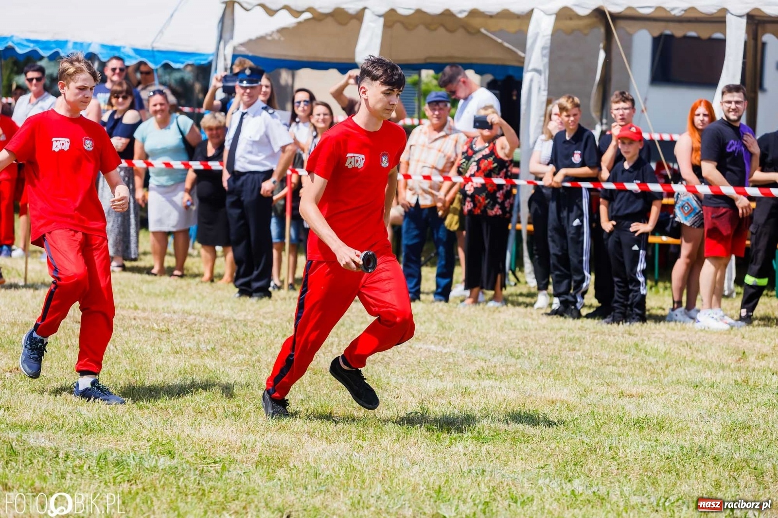 Zdjęcie w galerii na portalu naszraciborz.pl: Henkel wygrał miejskie zawody sportowo-pożarnicze. O krok przed Sudołem [FOTO i WIDEO] wiadomości z regionu