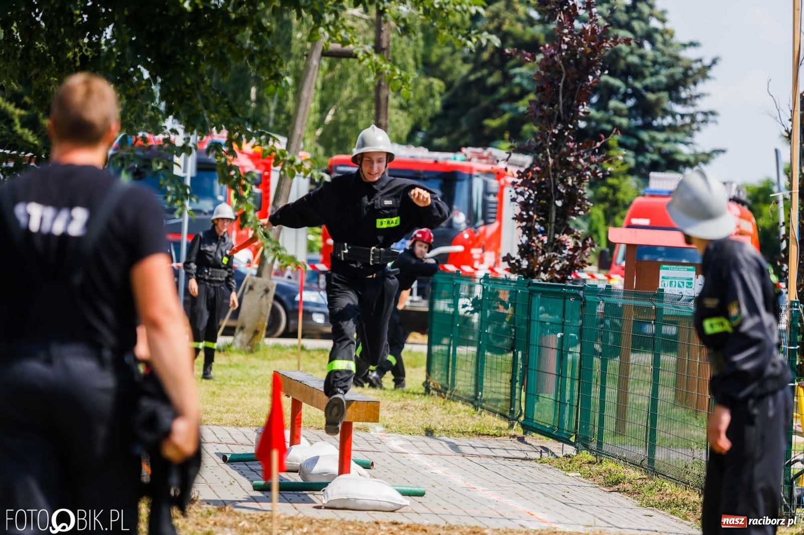 Zdjęcie w galerii na portalu naszraciborz.pl: Henkel wygrał miejskie zawody sportowo-pożarnicze. O krok przed Sudołem [FOTO i WIDEO] wiadomości z regionu