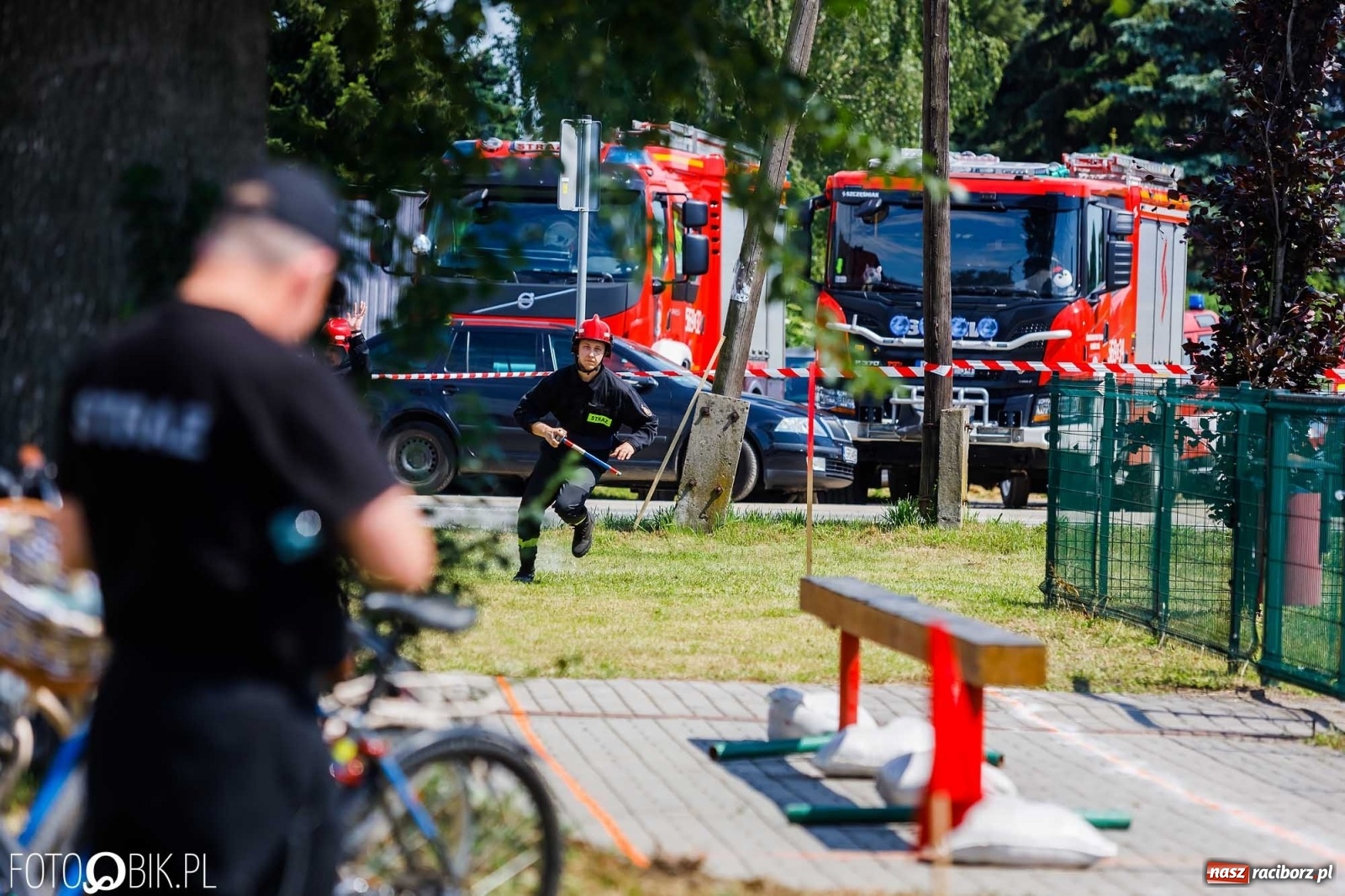 Zdjęcie w galerii na portalu naszraciborz.pl: Henkel wygrał miejskie zawody sportowo-pożarnicze. O krok przed Sudołem [FOTO i WIDEO] wiadomości z regionu