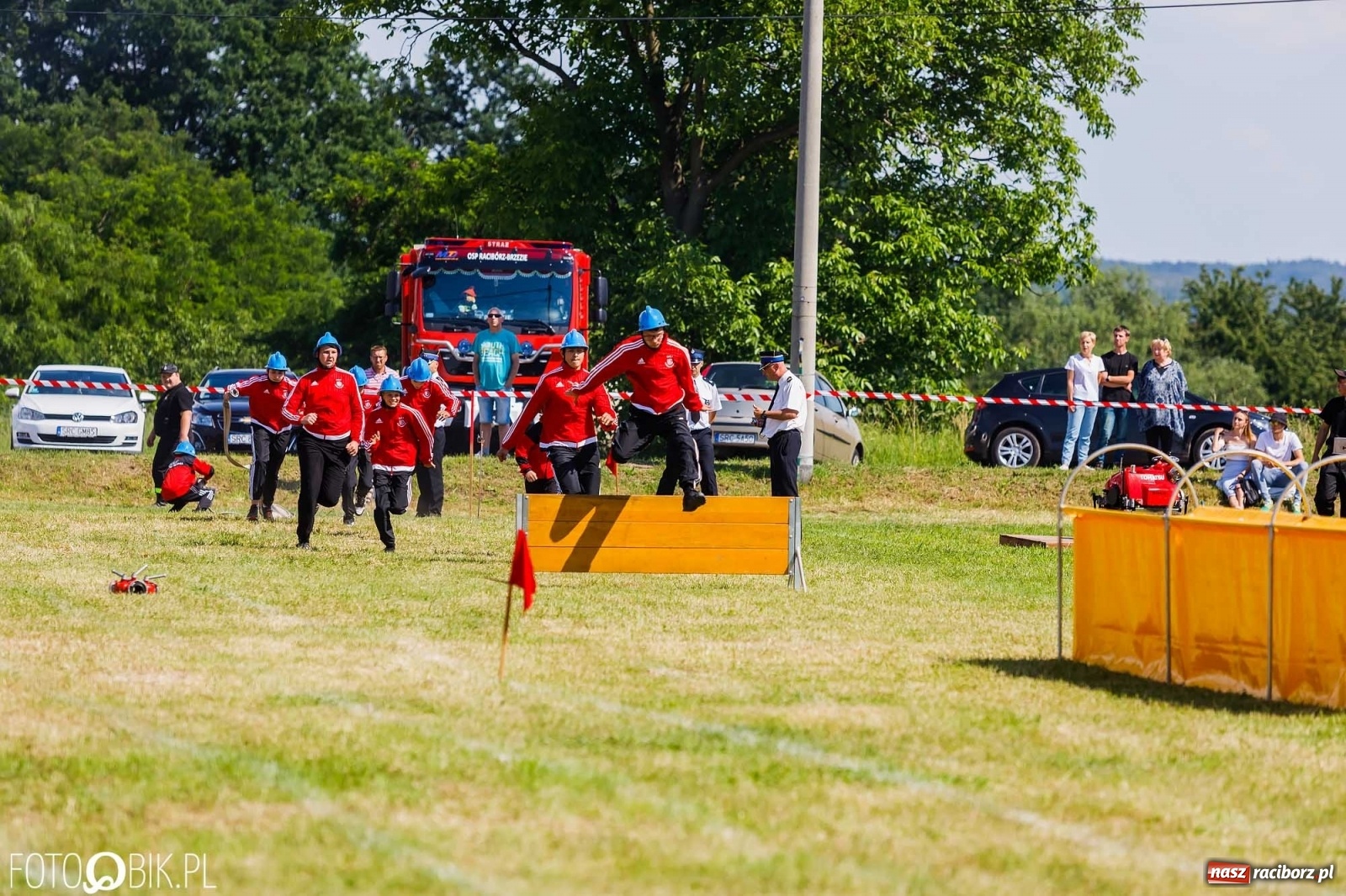 Zdjęcie w galerii na portalu naszraciborz.pl: Henkel wygrał miejskie zawody sportowo-pożarnicze. O krok przed Sudołem [FOTO i WIDEO] wiadomości z regionu