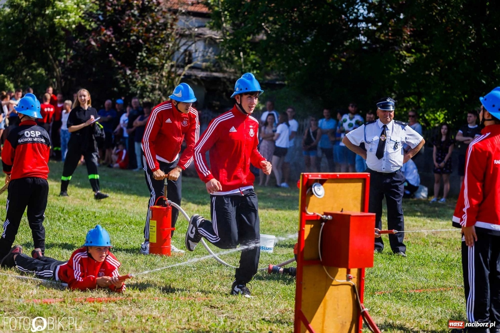 Zdjęcie w galerii na portalu naszraciborz.pl: Henkel wygrał miejskie zawody sportowo-pożarnicze. O krok przed Sudołem [FOTO i WIDEO] wiadomości z regionu