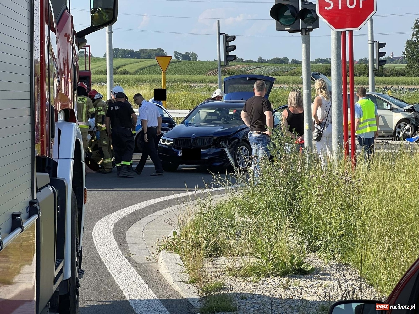 Zdjęcie w galerii na portalu naszraciborz.pl: Wypadek na nowej obwodnicy Raciborza [FOTO] wiadomości z regionu
