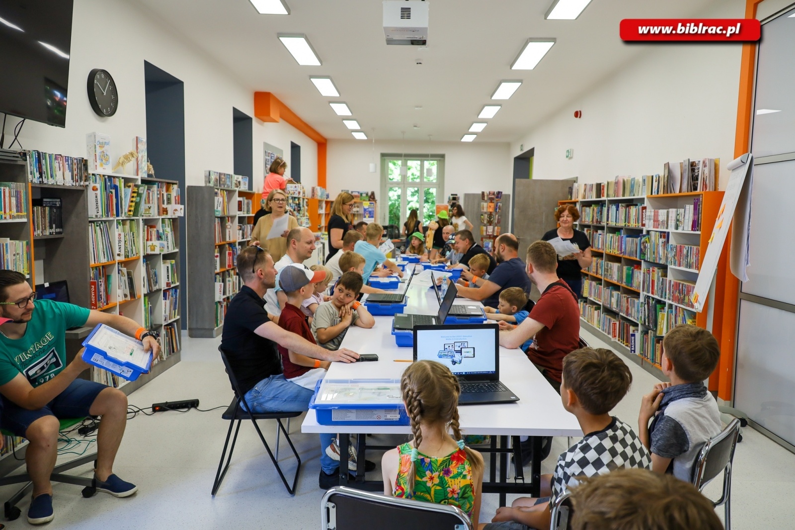 Zdjęcie w galerii na portalu naszraciborz.pl: W bibliotece ruszył Klub Ojca! wiadomości z regionu