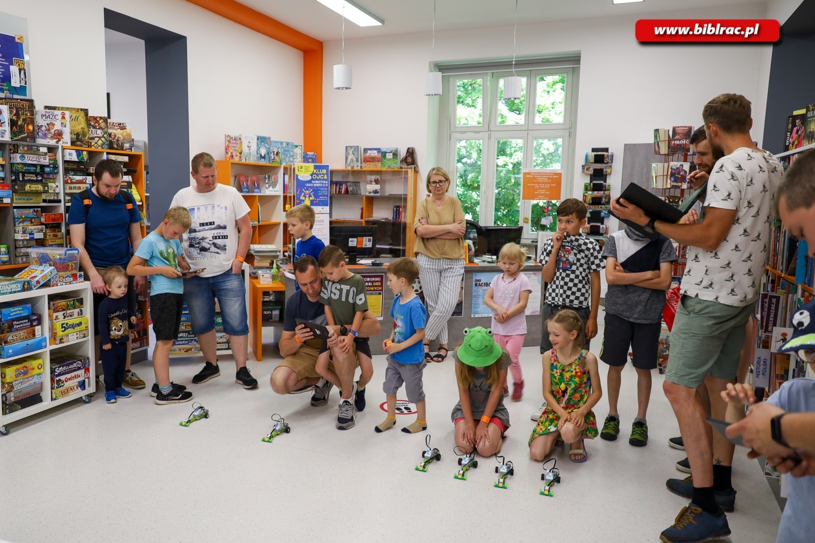 Zdjęcie w galerii na portalu naszraciborz.pl: W bibliotece ruszył Klub Ojca! wiadomości z regionu