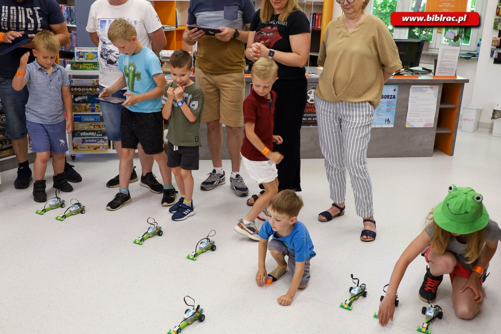 Zdjęcie w galerii na portalu naszraciborz.pl: W bibliotece ruszył Klub Ojca! wiadomości z regionu