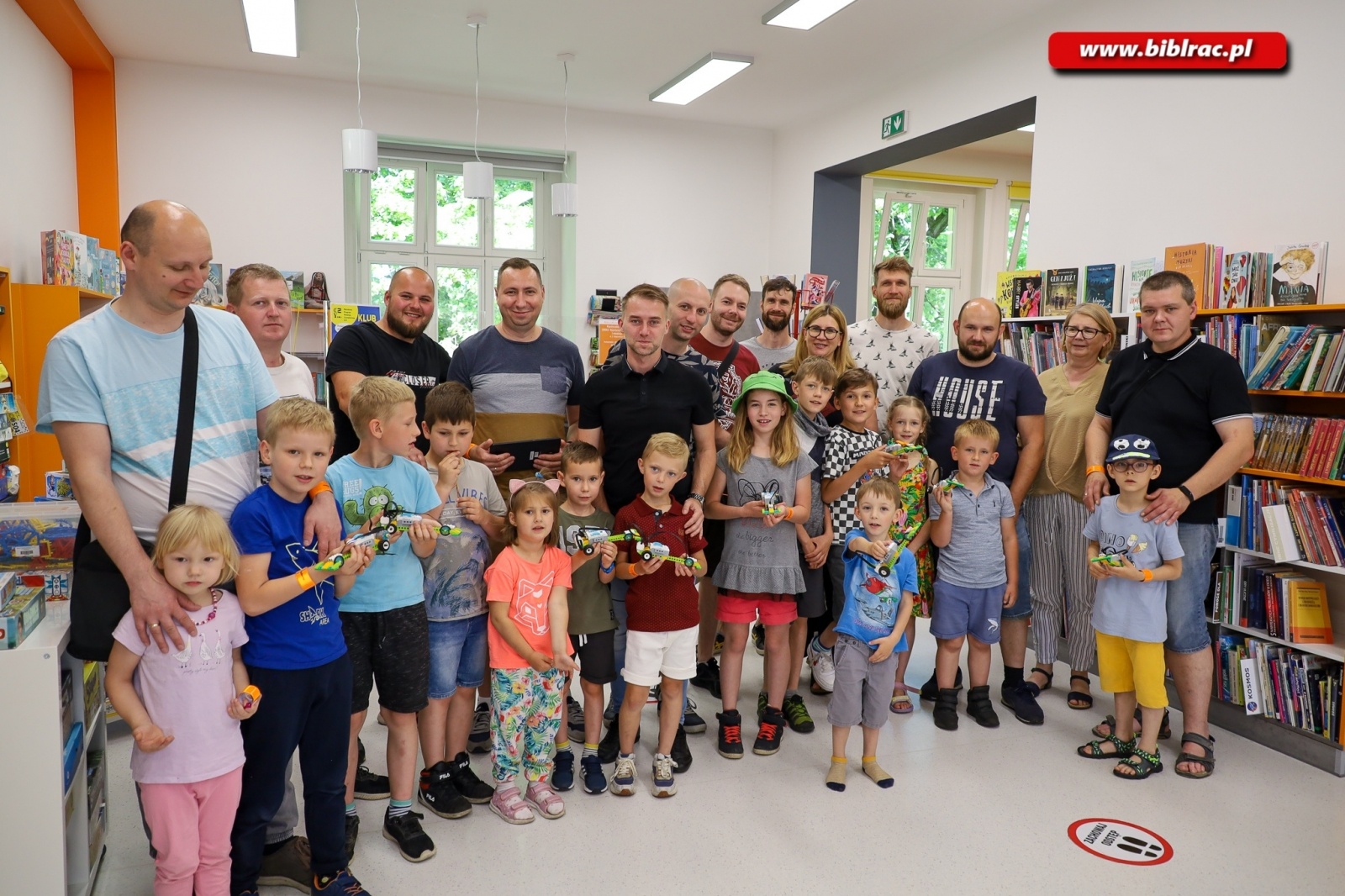 Zdjęcie w galerii na portalu naszraciborz.pl: W bibliotece ruszył Klub Ojca! wiadomości z regionu